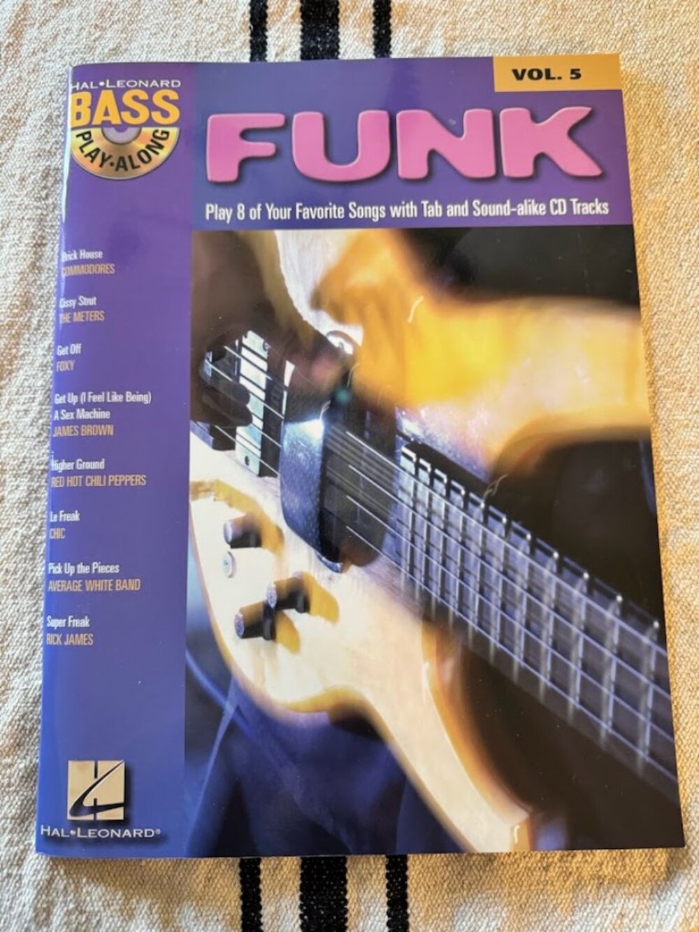 Funk - Bass Play-Along Volume 5 Book/Online Audio [With CD (Audio)] by Various